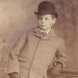 Meet your Posher, Lucius